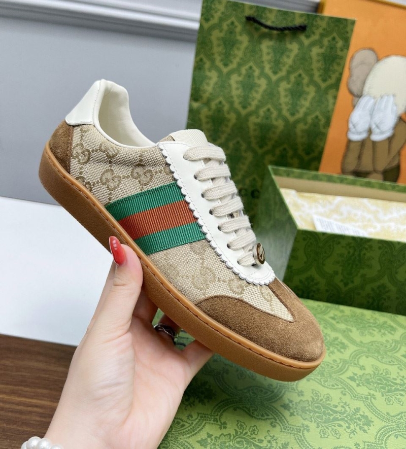 G*u*i casual shoes